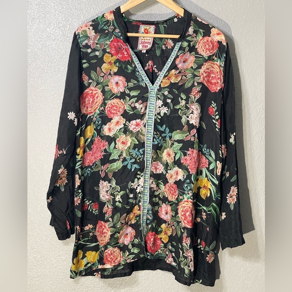 Johnny Was Houstein Trim Floral 100% Silk Blouse Size - L - Picture 2 of 4